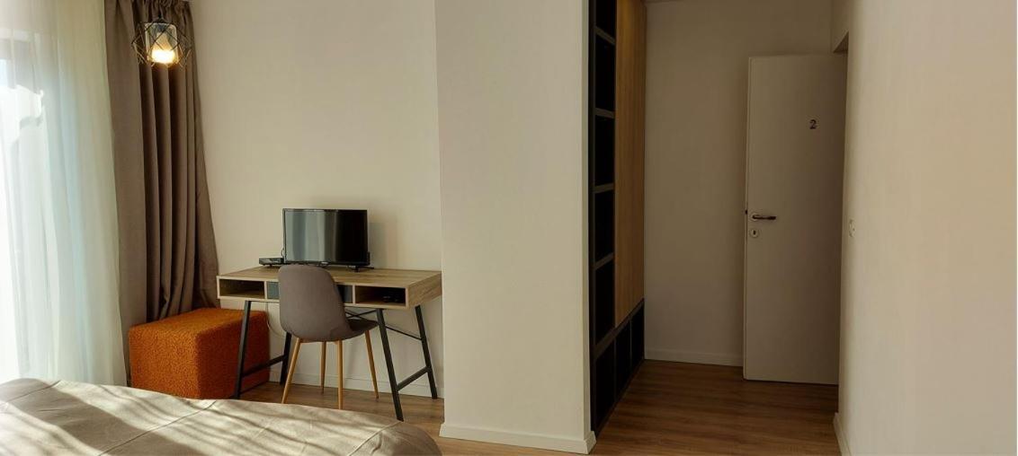 Hotel Eco Familia Pojoga Zewnętrze zdjęcie